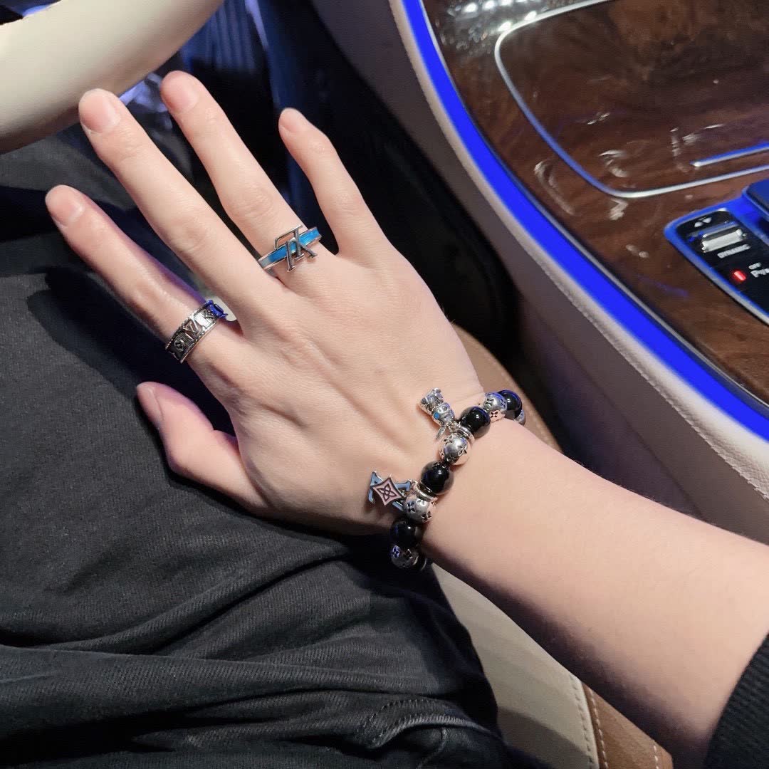 Louis Vuitton Silver Ring
